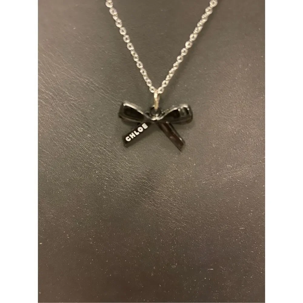 Chloé chloe pendant